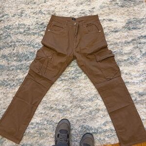Uniform Studios Strap Cargo Pants